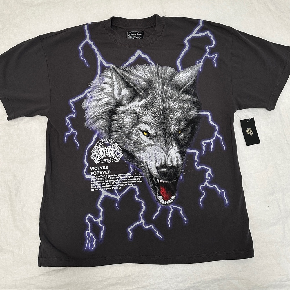 Darc Sport Oversized Tee Shirt - Men’s Medium